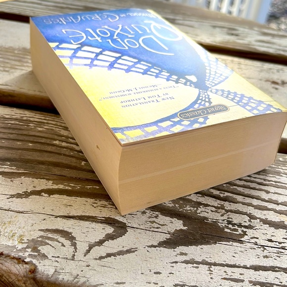 Don Quixote by Miguel de Cervantes Signet Classics paperback book - Picture 4 of 4